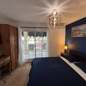 https://beach-view-1-bedroom-apartment-studio-apt-4a.santodomingobesthotels.com
